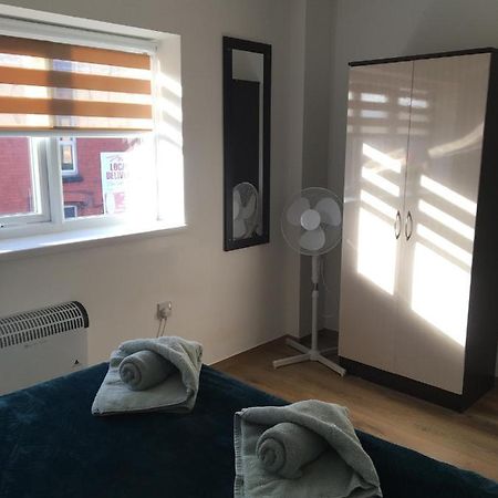 Modern 1 Bedroom Flat Perfect For Match Or City Break 利物浦 外观 照片